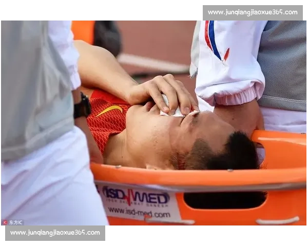 宁波硬汉骨裂后忍痛完赛：那声脆响，是勋章的前奏