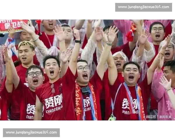 2.5 万球迷见证!常州队苏超榜尾战再陷 “笔画保卫战”