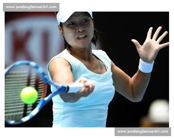 巅峰对决回顾李娜与沃兹尼亚奇赛场恩怨与时代交锋经典女单对抗 巅峰对决回顾李娜与沃兹尼亚奇赛场恩怨与时代交锋经典女单对抗